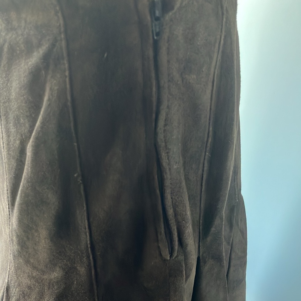 Washable Suede Danier pleated skirt - Picture 3 of 5